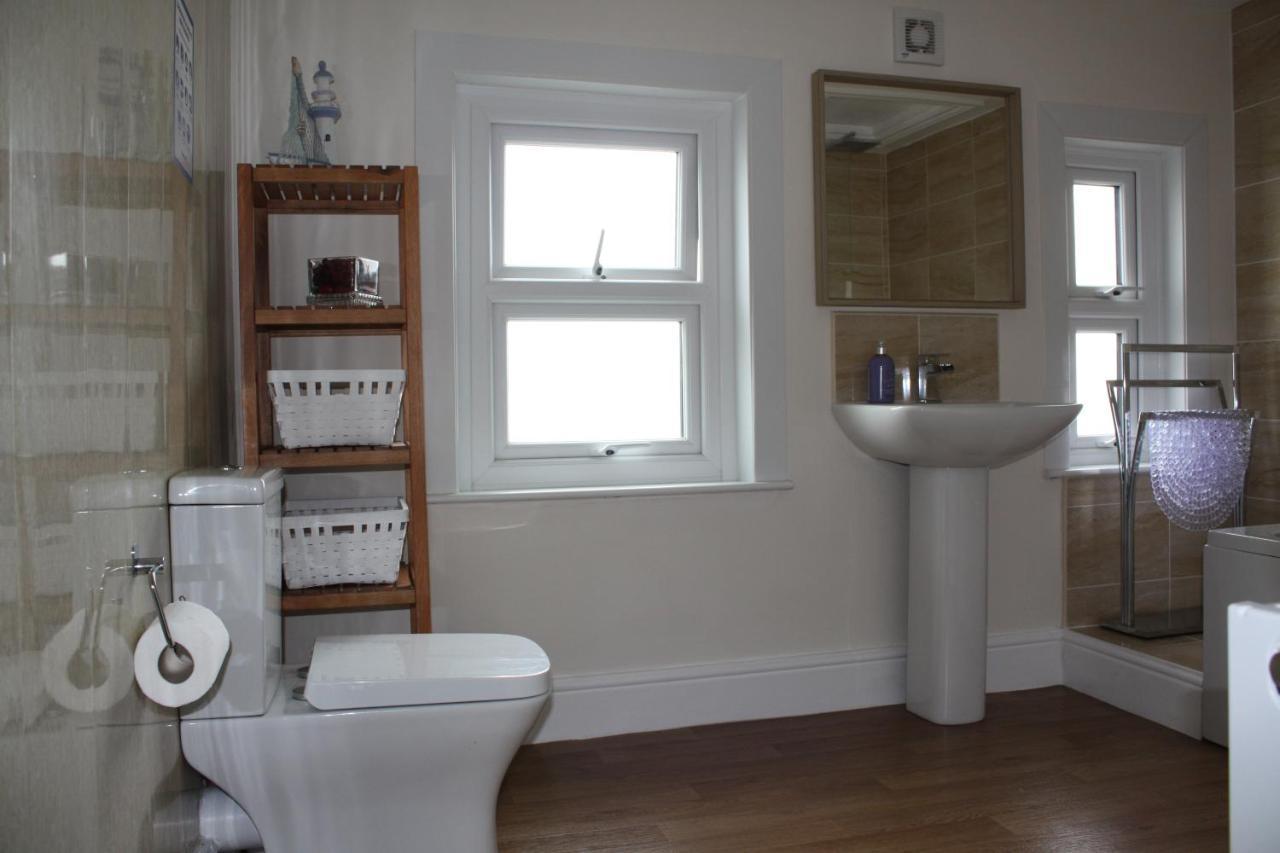 No3 By The Sea Apartment Whitby Buitenkant foto